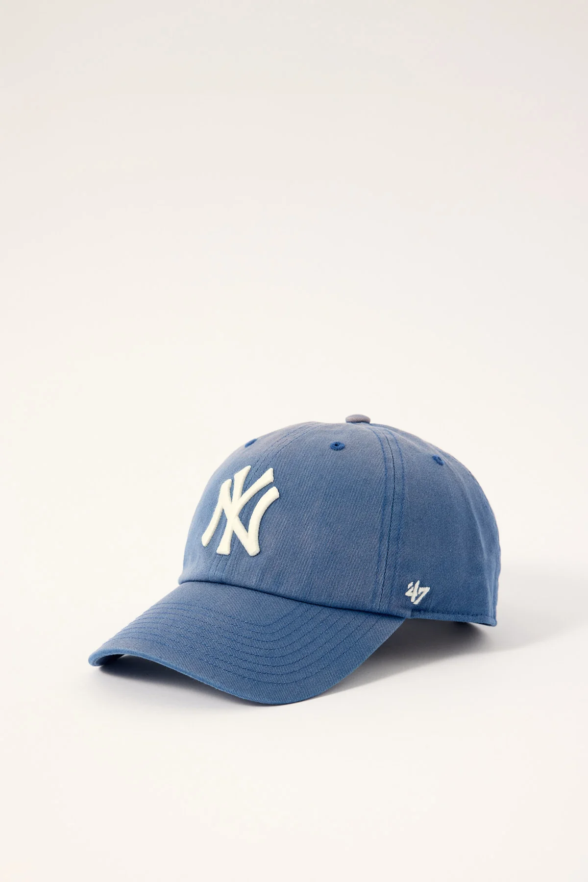 47 Brand Well Worn Truro '47 Clean Up New York Yankees Cap Blue - Image 3