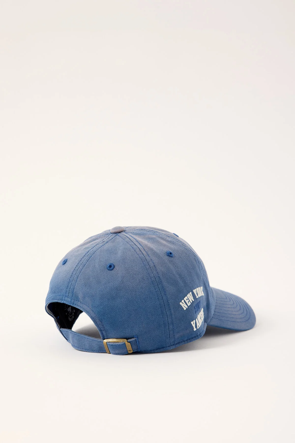 47 Brand Well Worn Truro '47 Clean Up New York Yankees Cap Blue - Image 4
