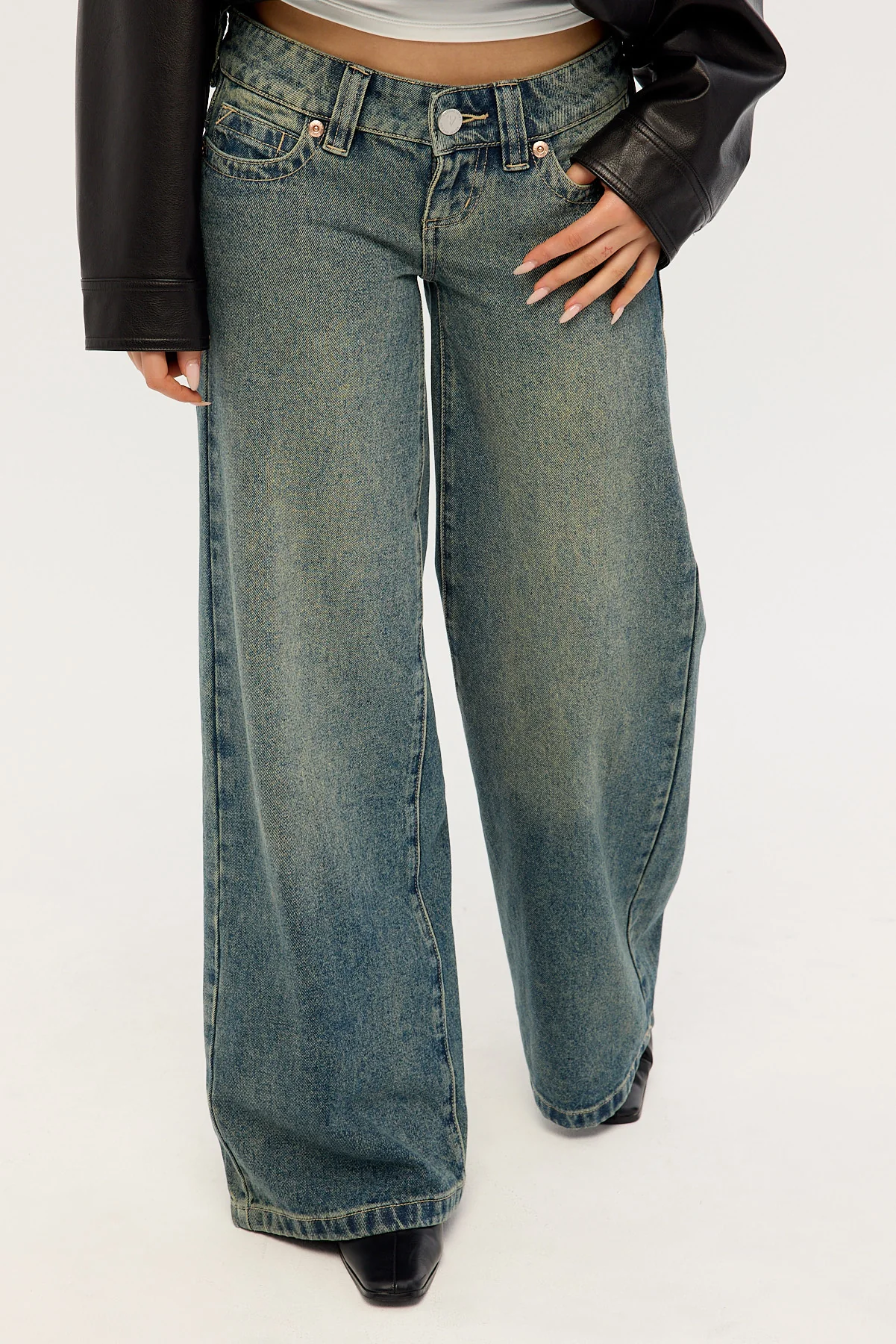 Abrand 00 Wide Jean Zhali RCY - Image 3