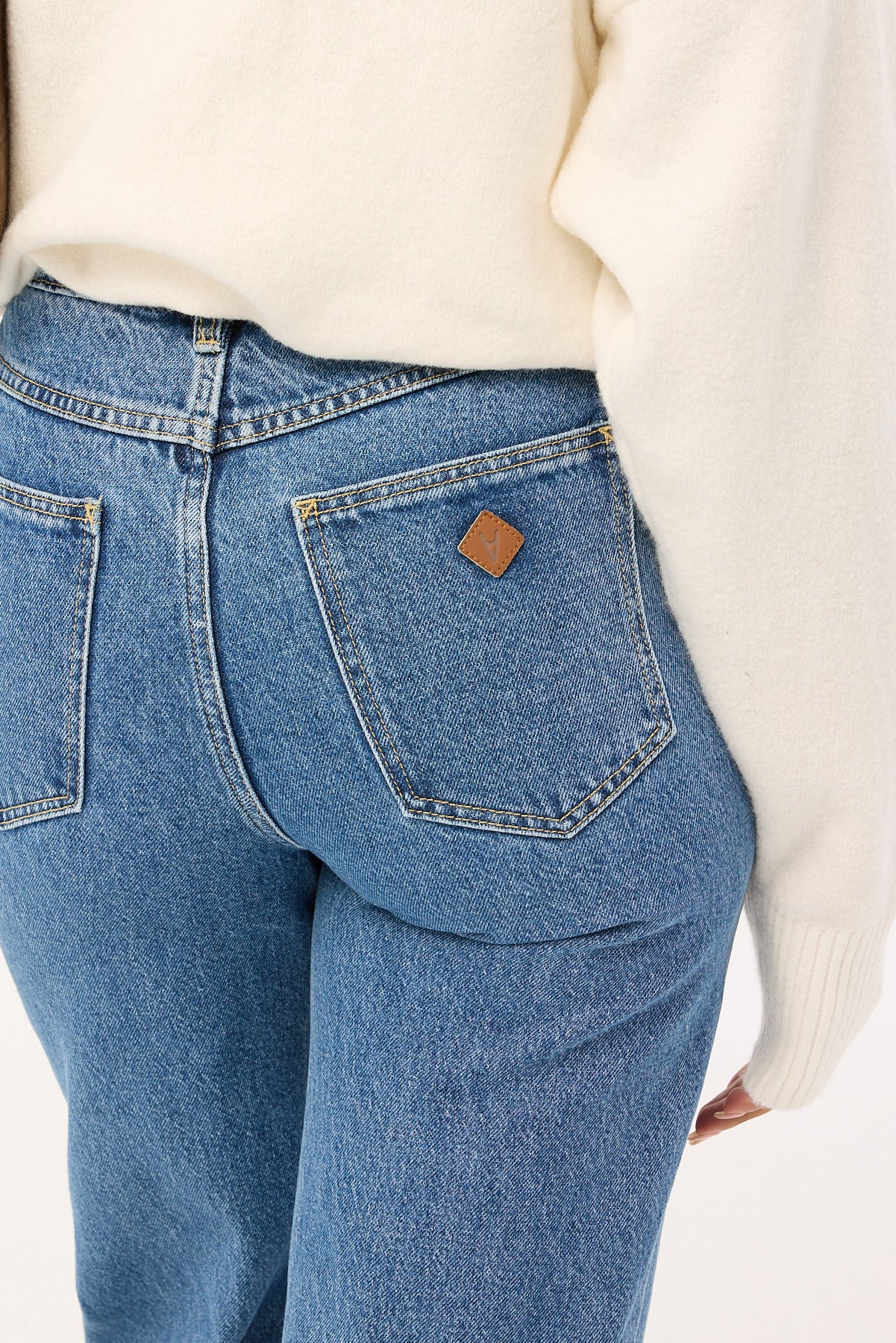 Abrand 94 High And Wide Cuffed Jean Eva Organic - Image 7