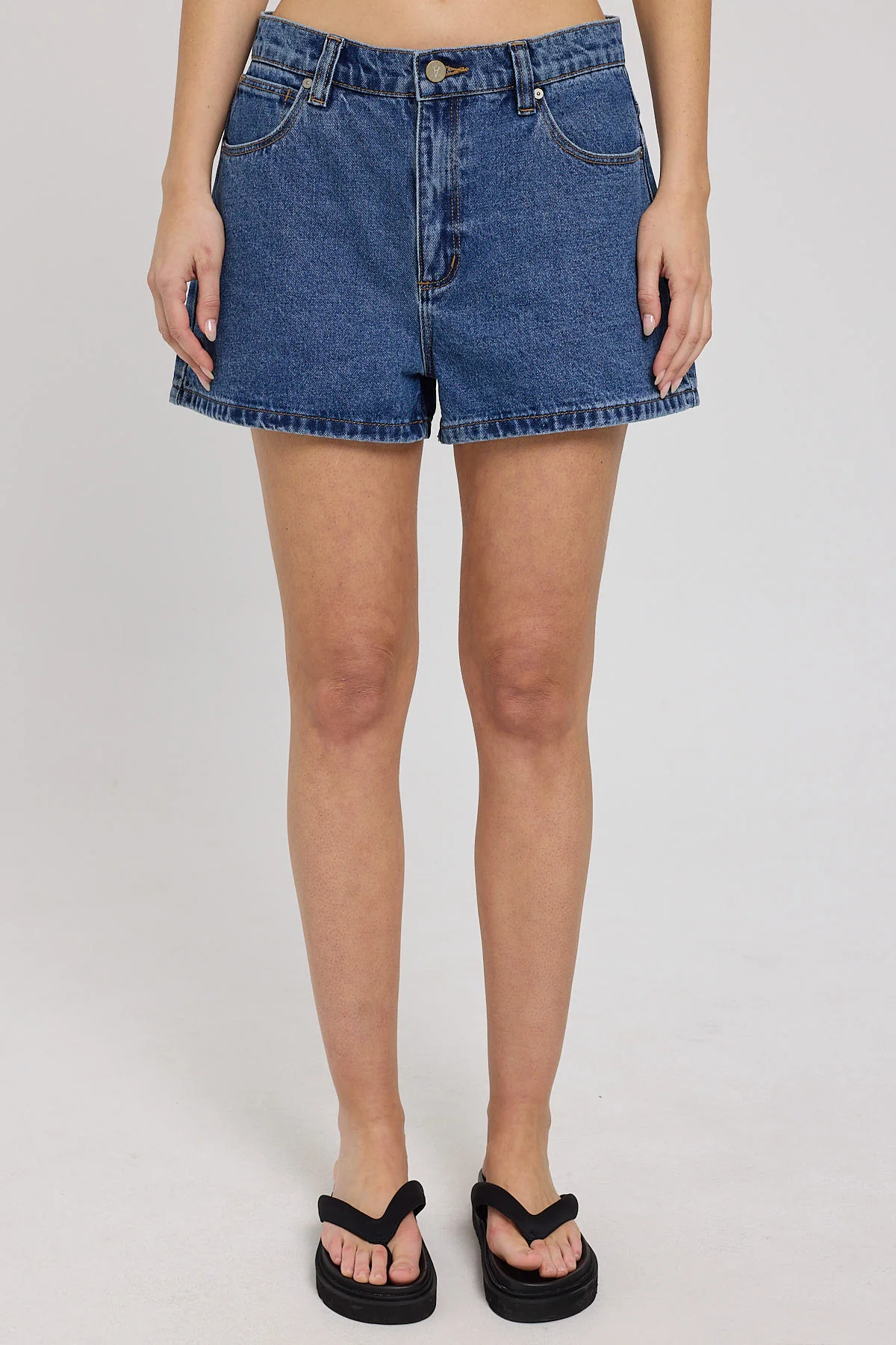 Abrand 95 Baggy Denim Short Bella - Image 7