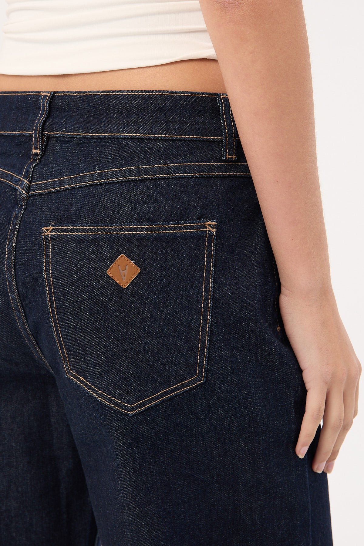 Abrand 95 Baggy Lila - Image 7