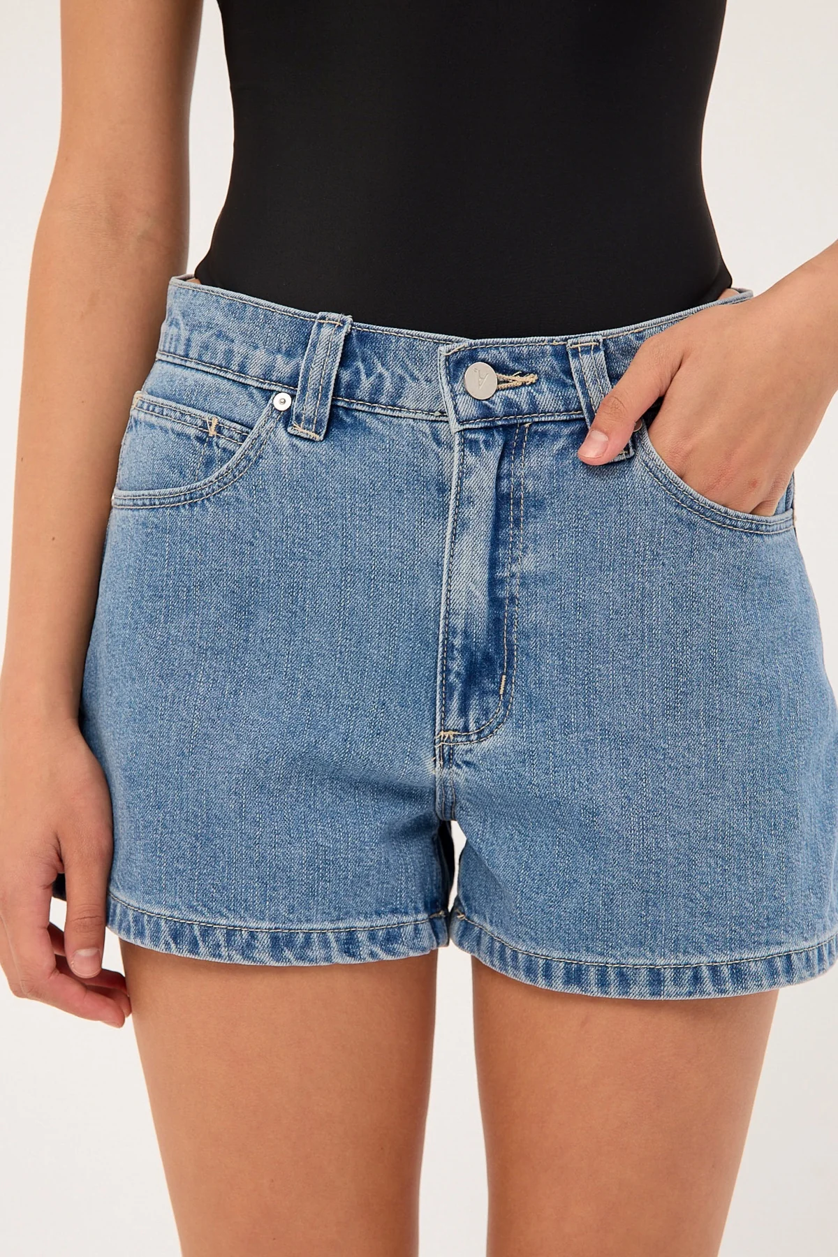 Abrand 95 Baggy Short Madison - Image 7
