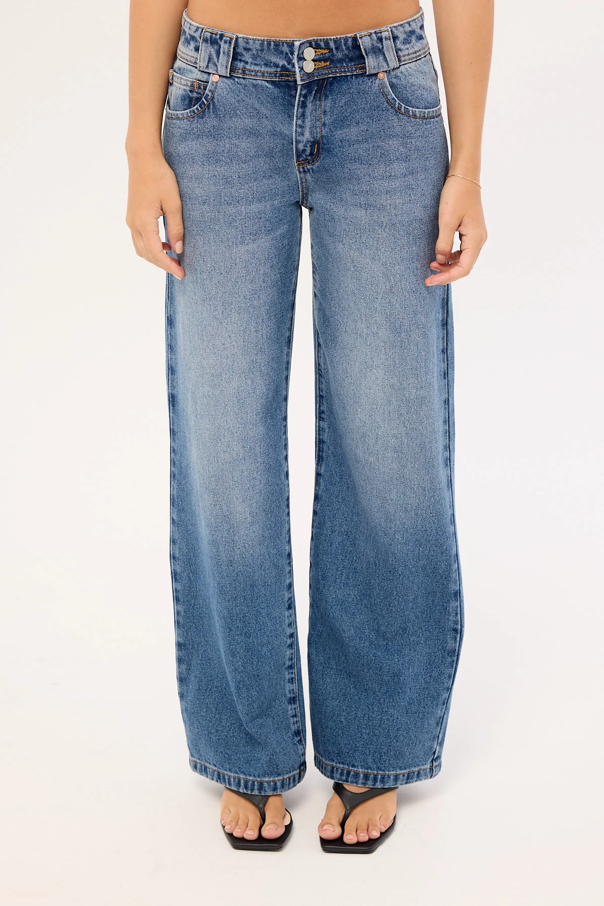 Abrand 99 Low Baggy Jean Alicia - Image 8