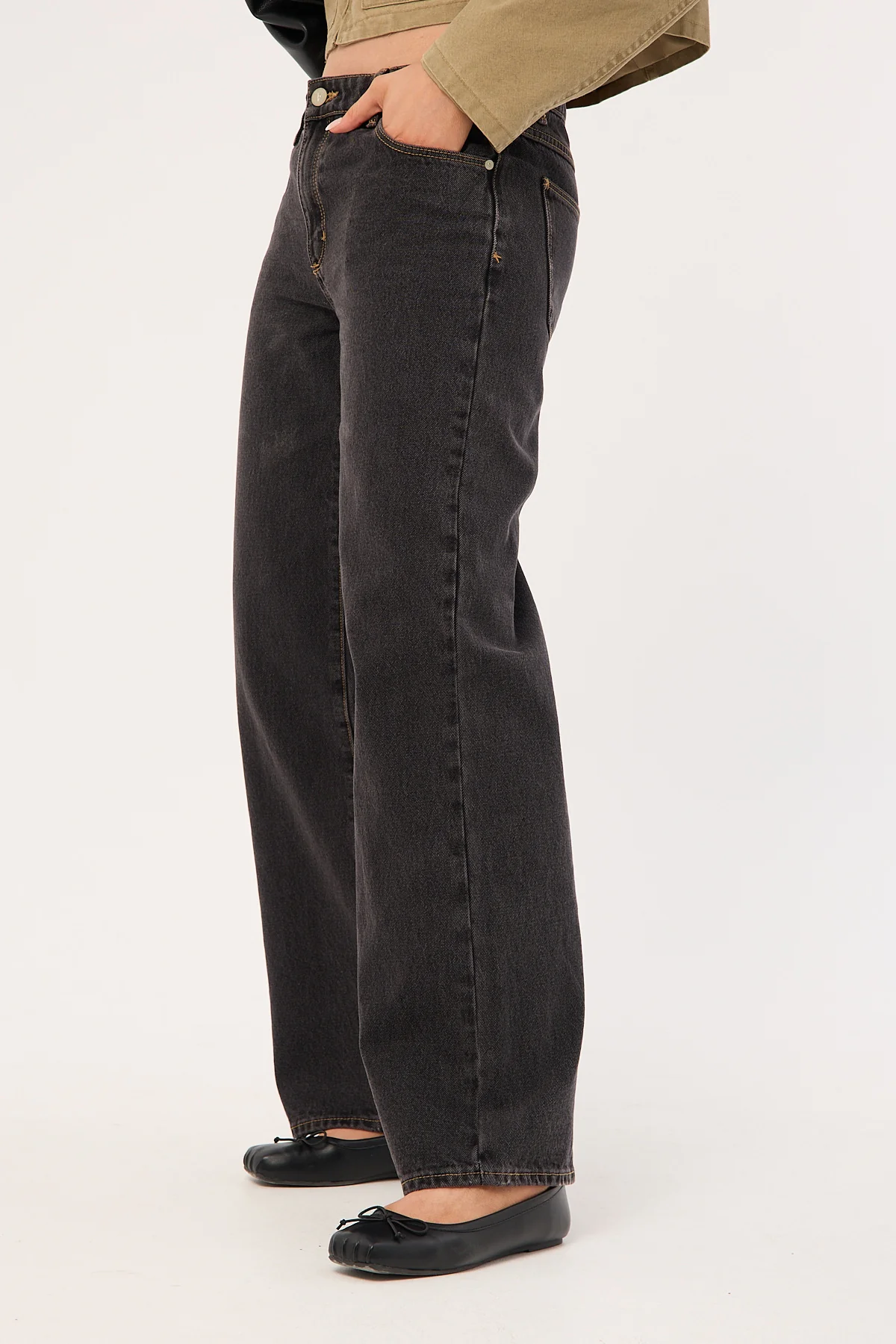 Abrand 99 Low Rise Baggy Jean Cara Organic - Image 6