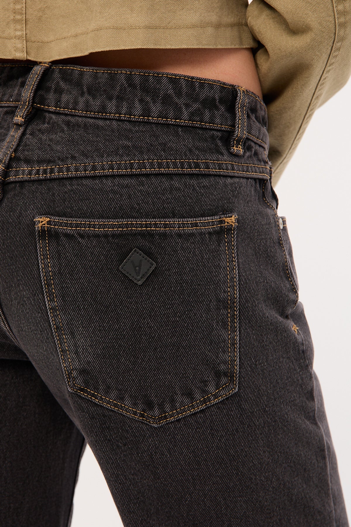Abrand 99 Low Rise Baggy Jean Cara Organic - Image 9