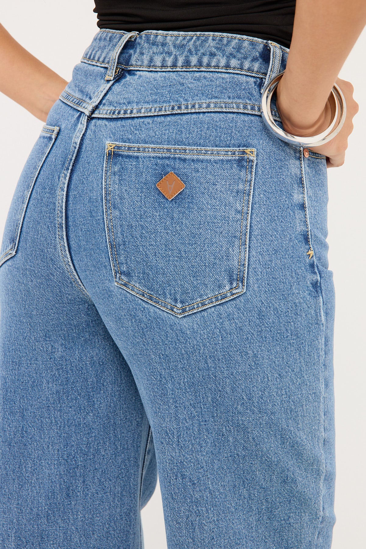 Abrand A 94 High & Wide Jean Eva Organic - Image 8
