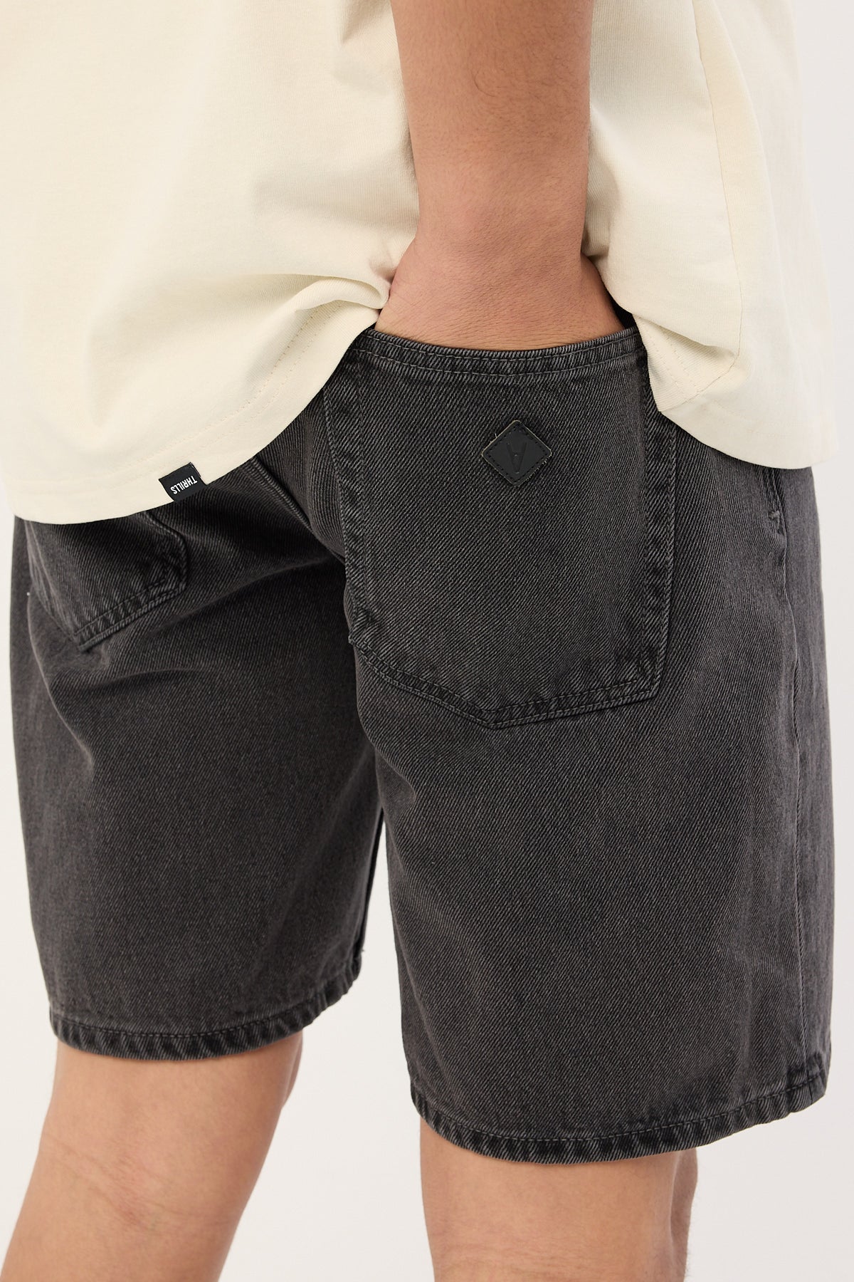 Abrand A3 Straight Short Bazza Washed Black - Image 6