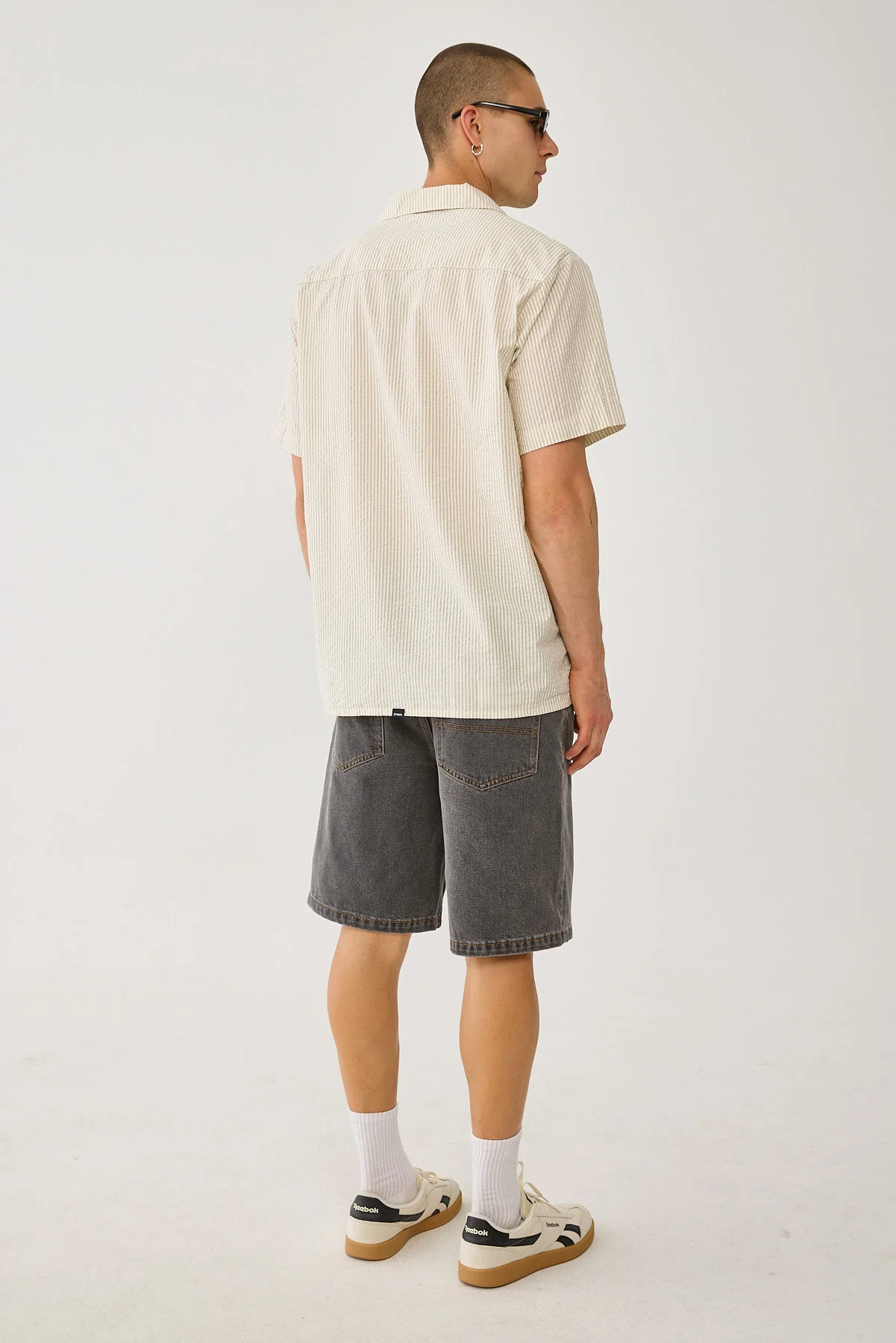 Abrand A5 Baggy Short Dustin Washed Black - Image 6
