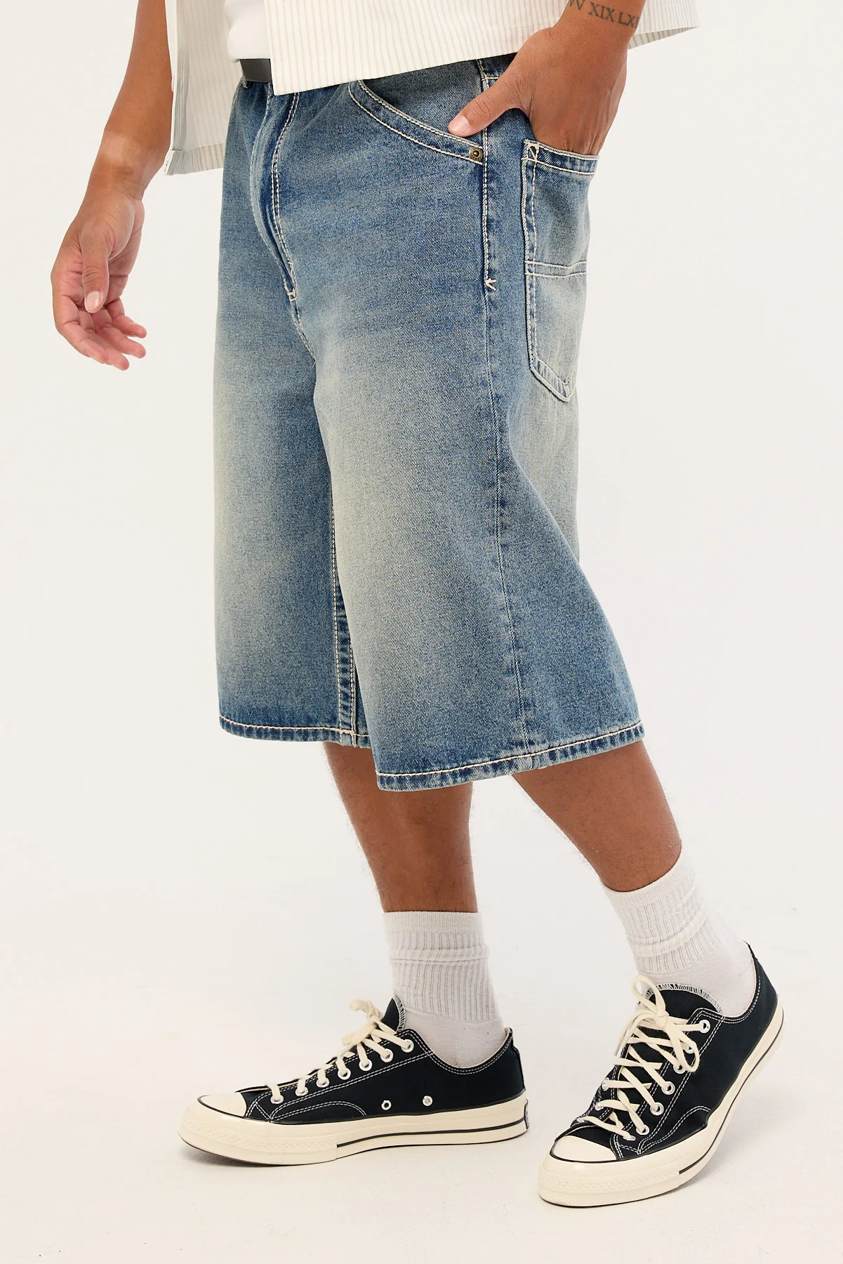 Abrand A6 Big Baggy Short Max Max - Image 3