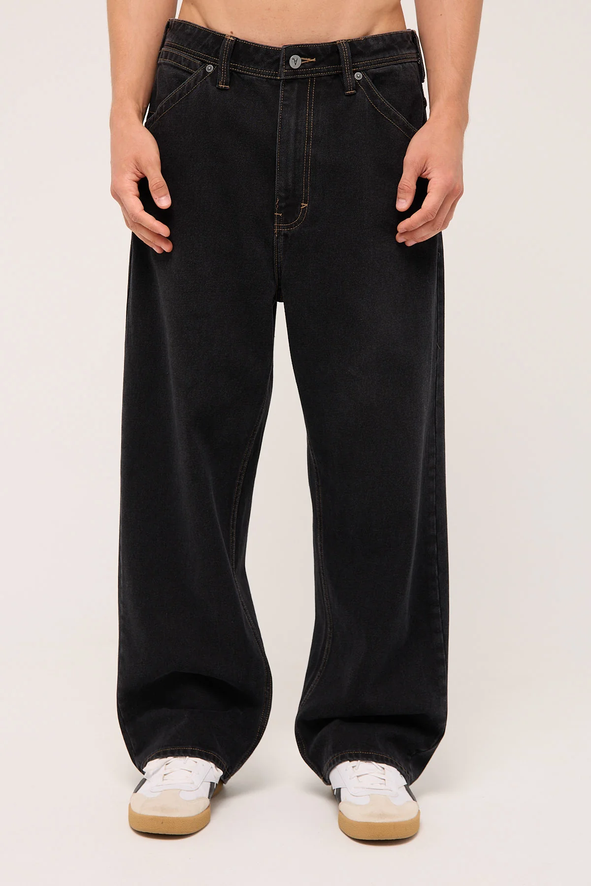 Abrand A6 Blake Big Baggy Jean Washed Black - Image 10