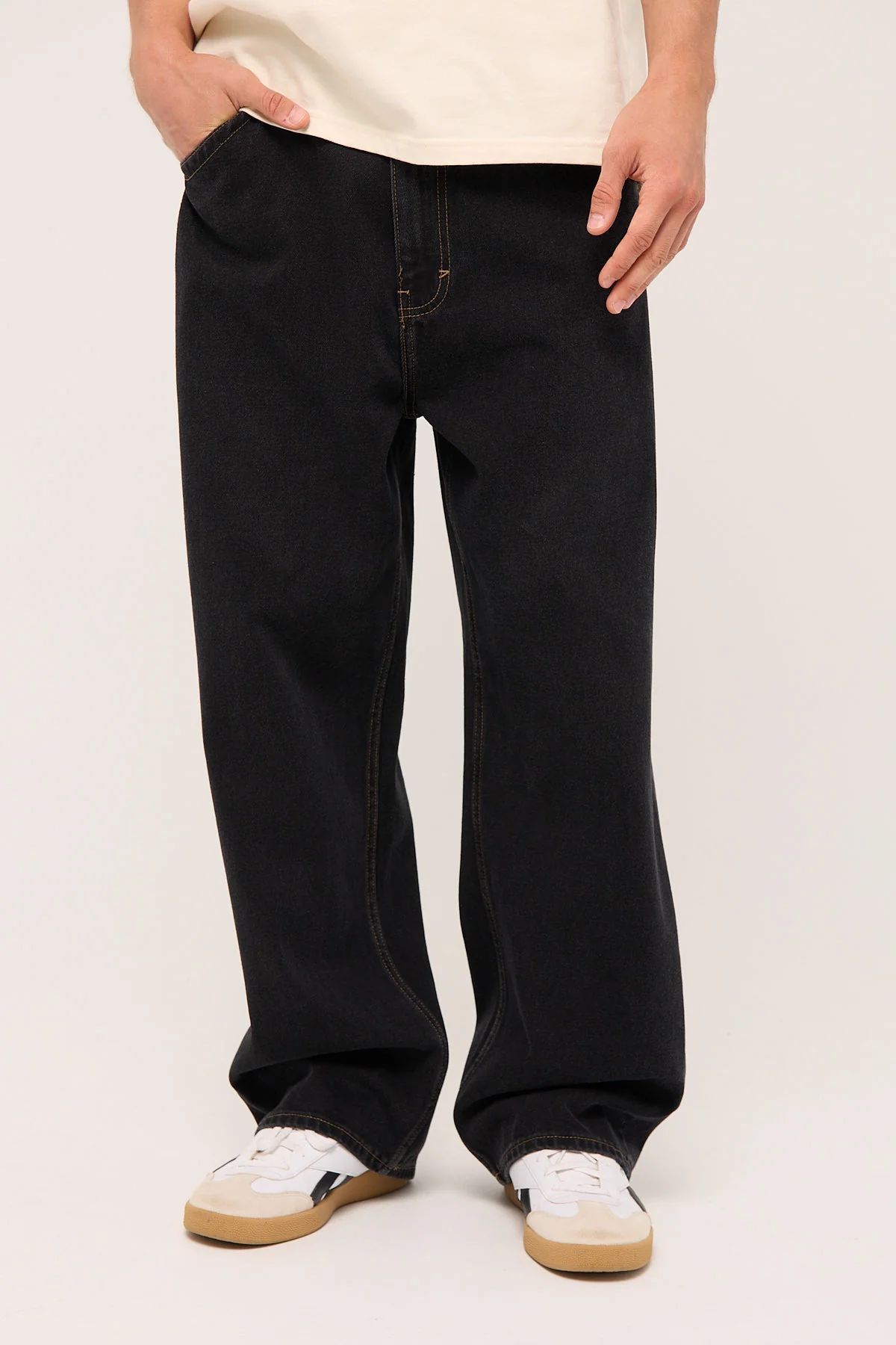 Abrand A6 Blake Big Baggy Jean Washed Black - Image 4