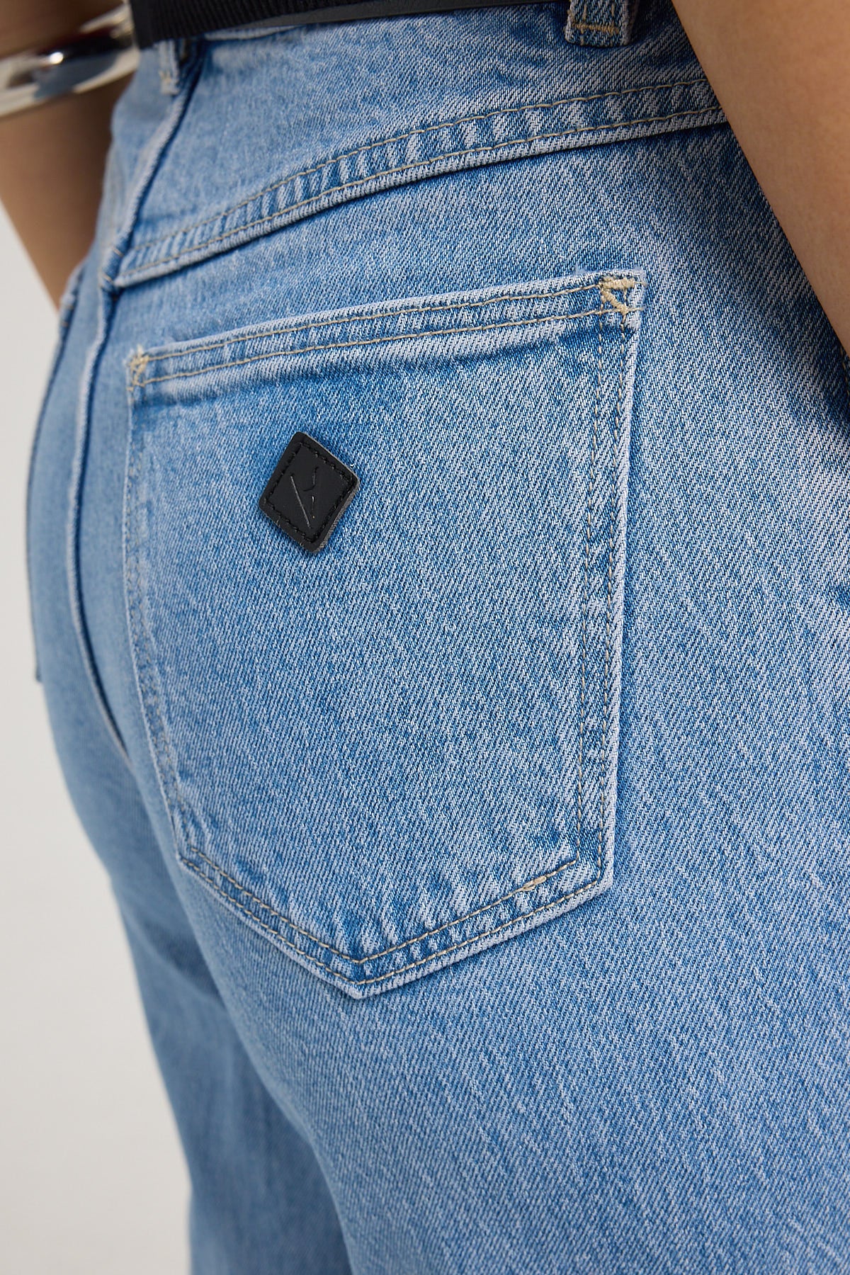 Abrand Venice Straight Jean Elsa Organic - Image 5