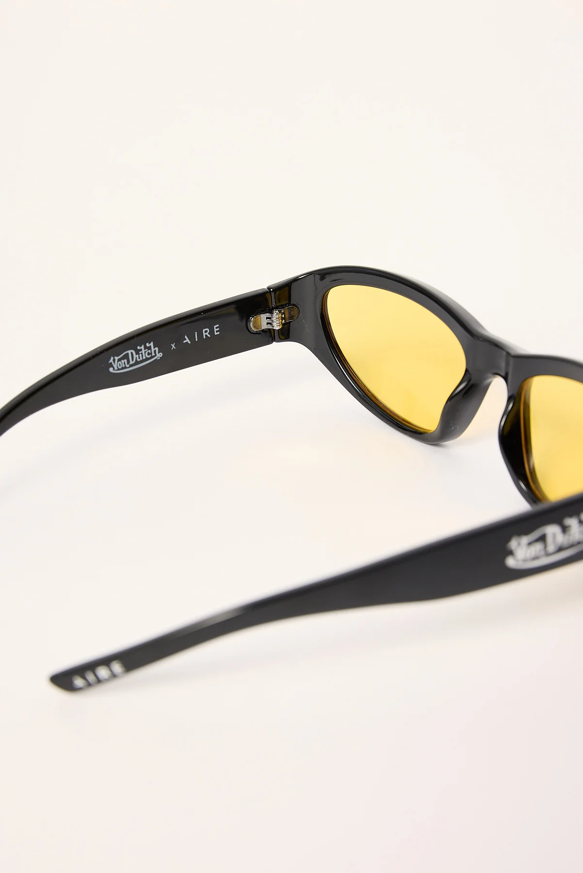 Aire Aire X Von Dutch Blackout Black/Golden Tint - Image 3