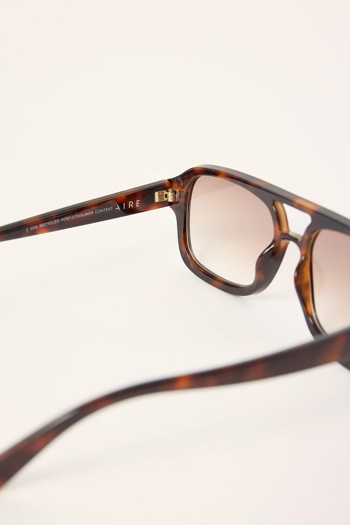 Aire Aquarius Dark Tort/Brown Grad - Image 3