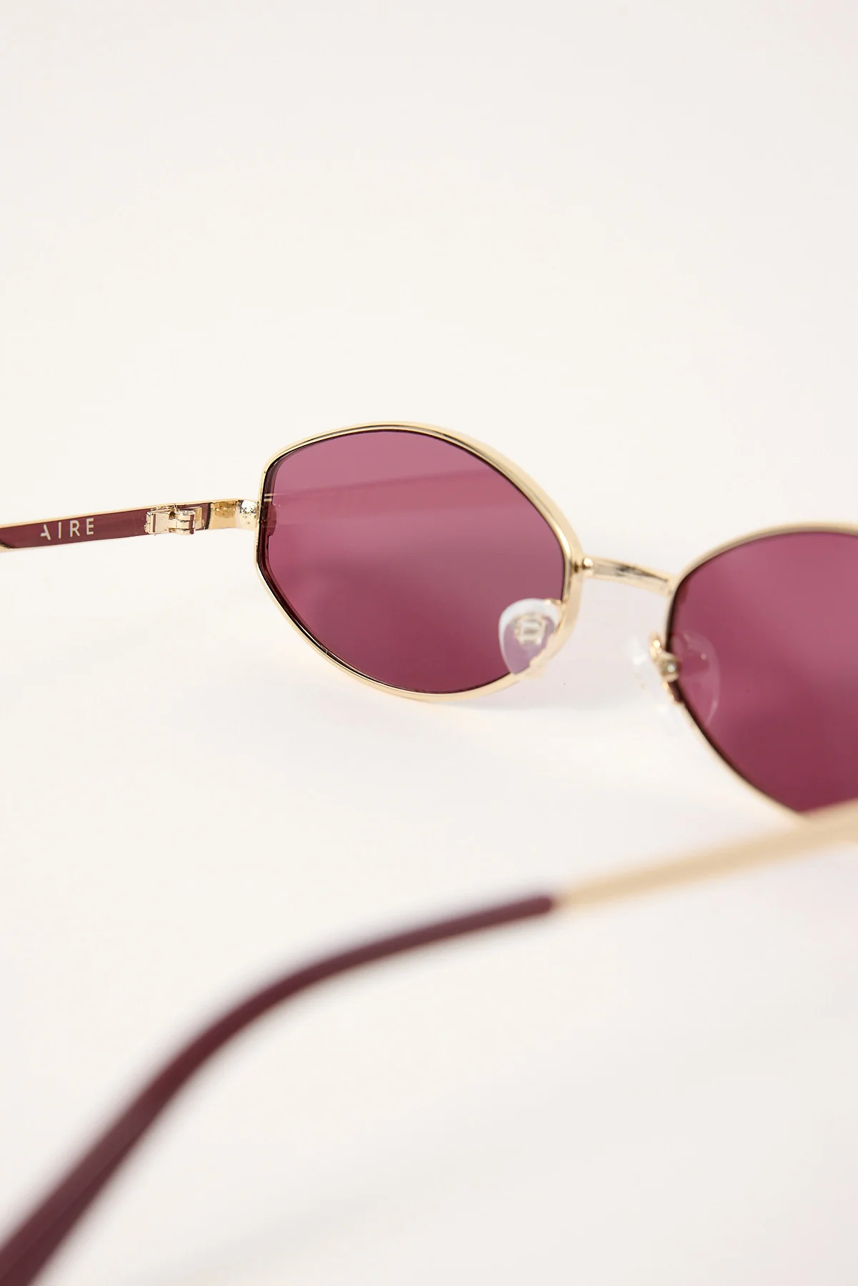 Aire Objective Gold/Burgundy Mono - Image 3