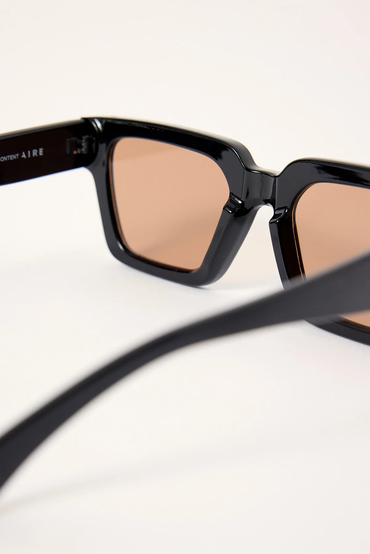 Aire Transit Black/Mocca Tint - Image 3