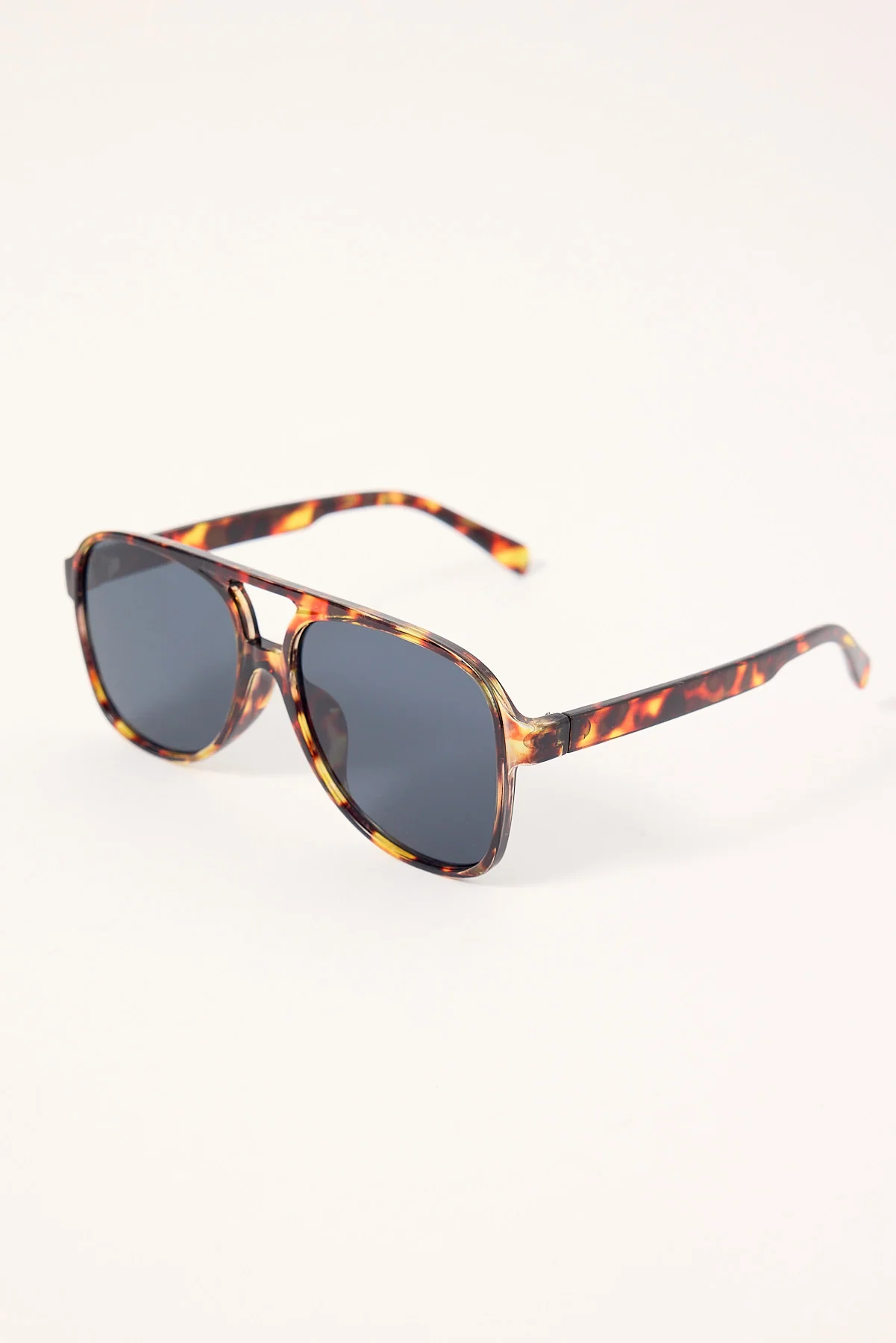 Angels Whisper Hollie Sunglasses Tortoise - Image 2