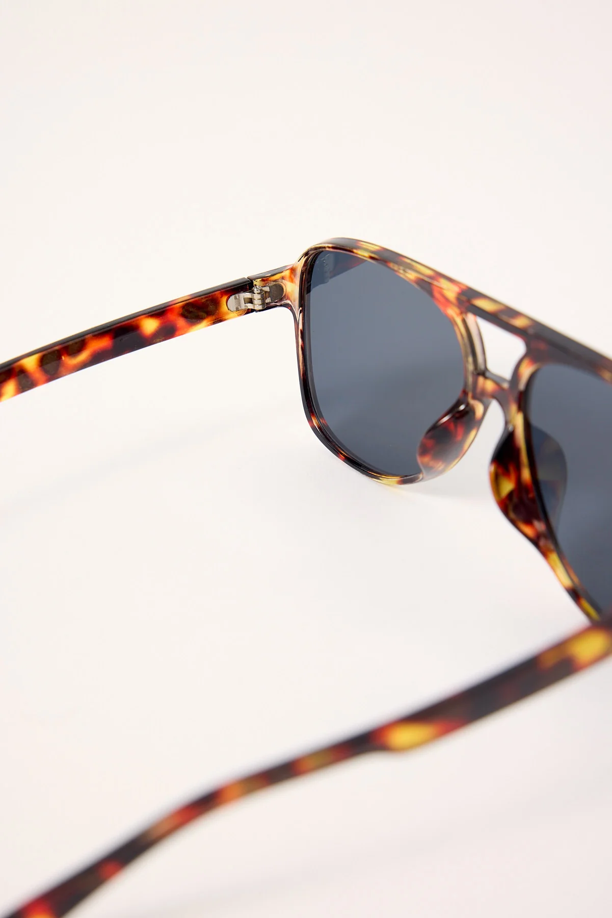 Angels Whisper Hollie Sunglasses Tortoise - Image 3