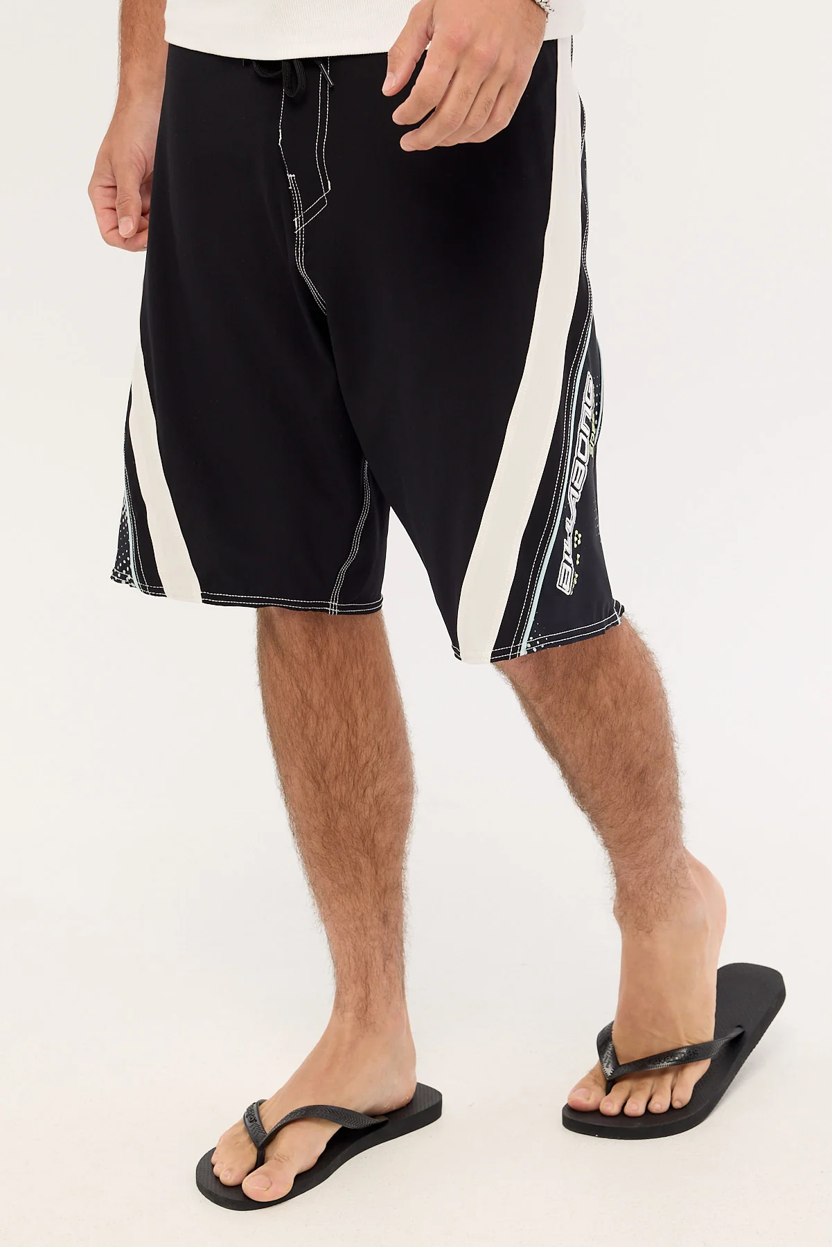 Billabong Fluid 2K Pro Boardshort Black/White - Image 3