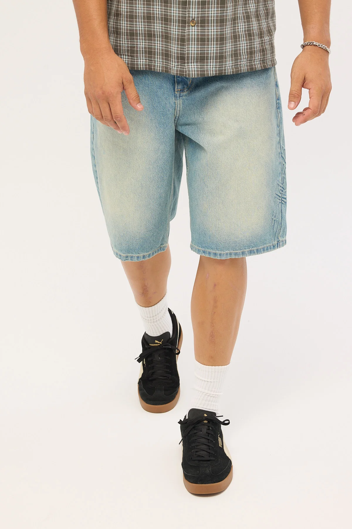 Billabong Script Smoko Denim Short Sun Faded Indigo - Image 4