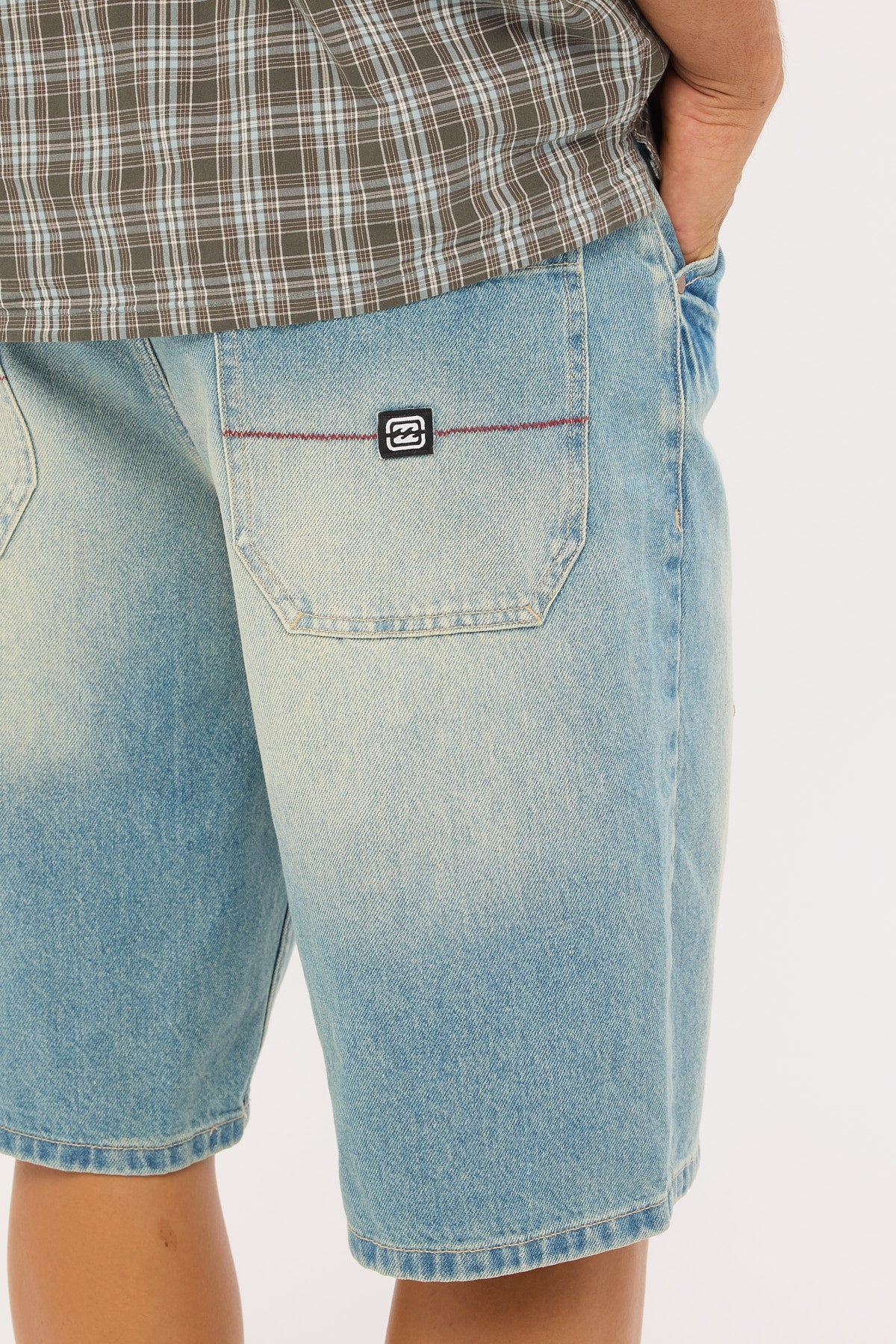 Billabong Script Smoko Denim Short Sun Faded Indigo - Image 6