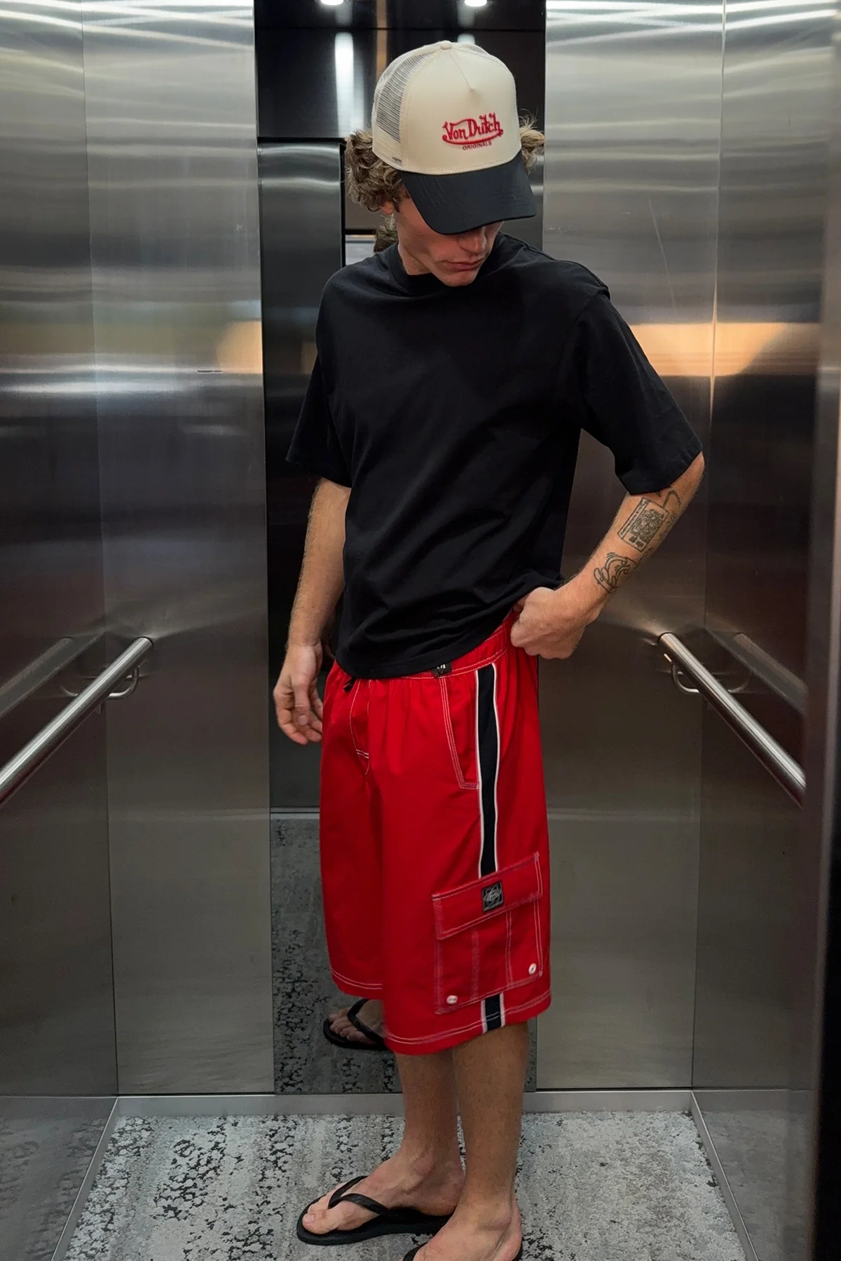 Billabong Throw On 3.0 Boardshort True Red - Image 10