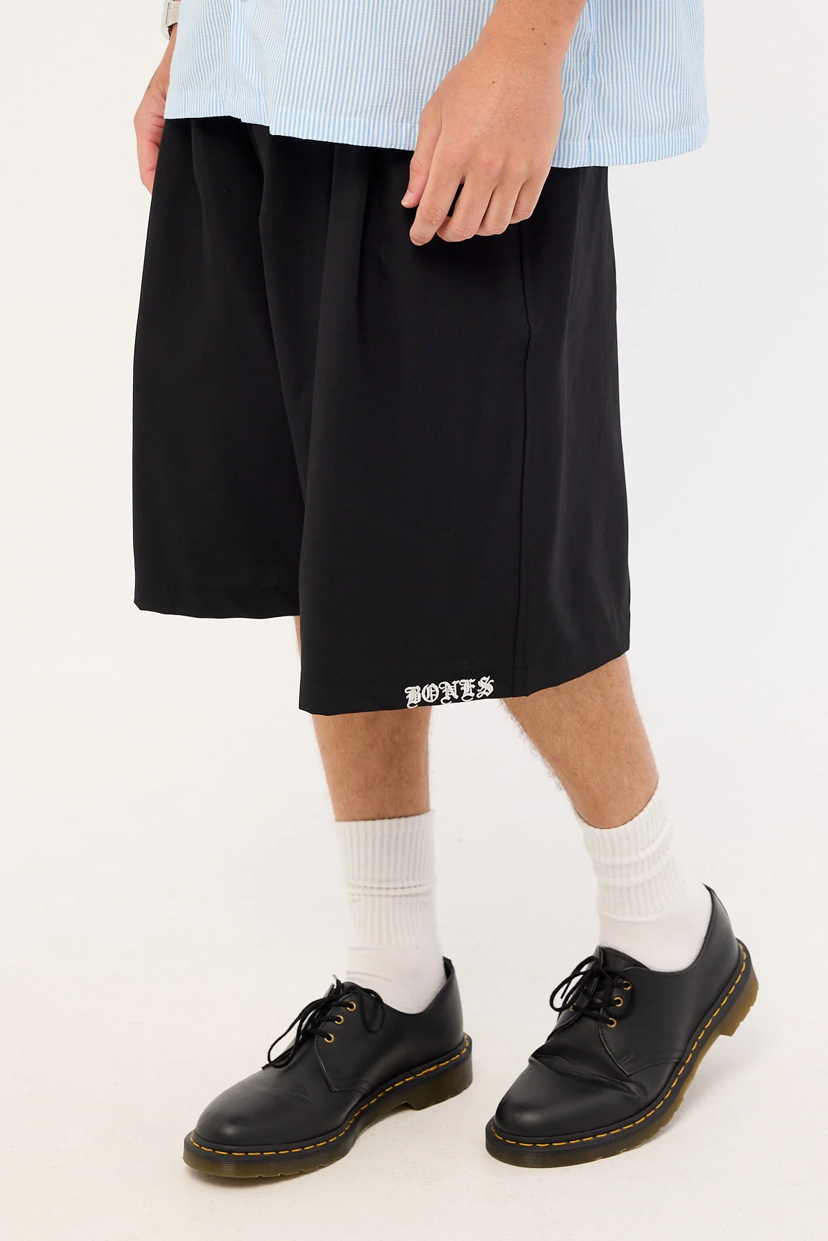 Billy Bones Club Crossbones Pleated Shorts Black - Image 3