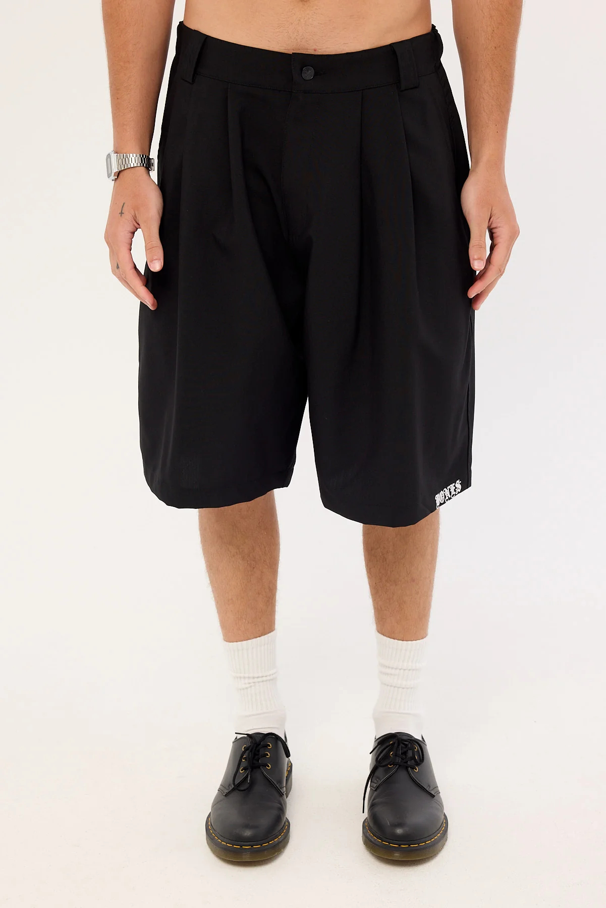 Billy Bones Club Crossbones Pleated Shorts Black - Image 7