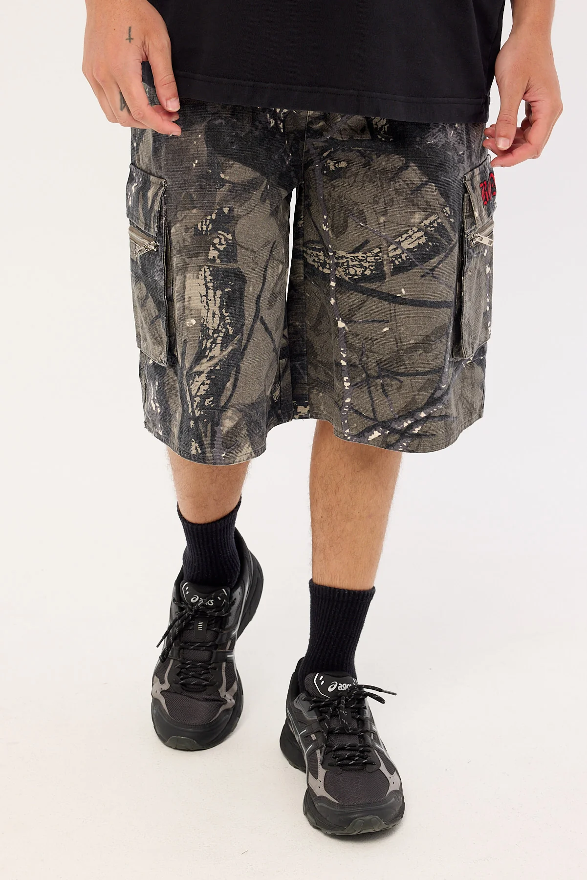 Billy Bones Club Gothic Cargo Shorts Alpine Camo - Image 2