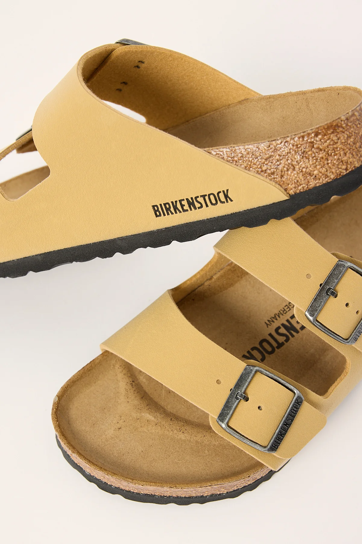Birkenstock Arizona Birkibuc Regular Latte Cream - Image 4