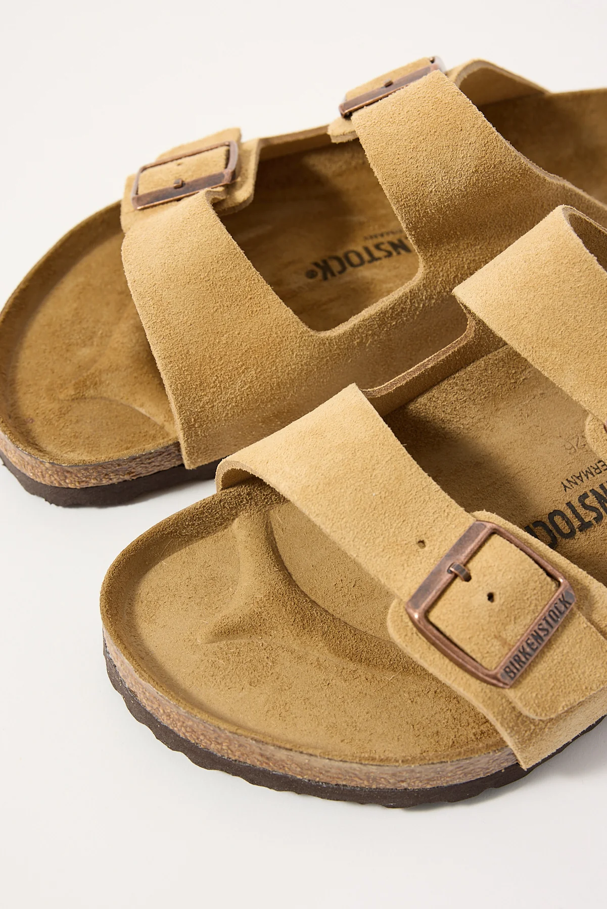Birkenstock Arizona Suede Leather Regular Latte Cream - Image 4