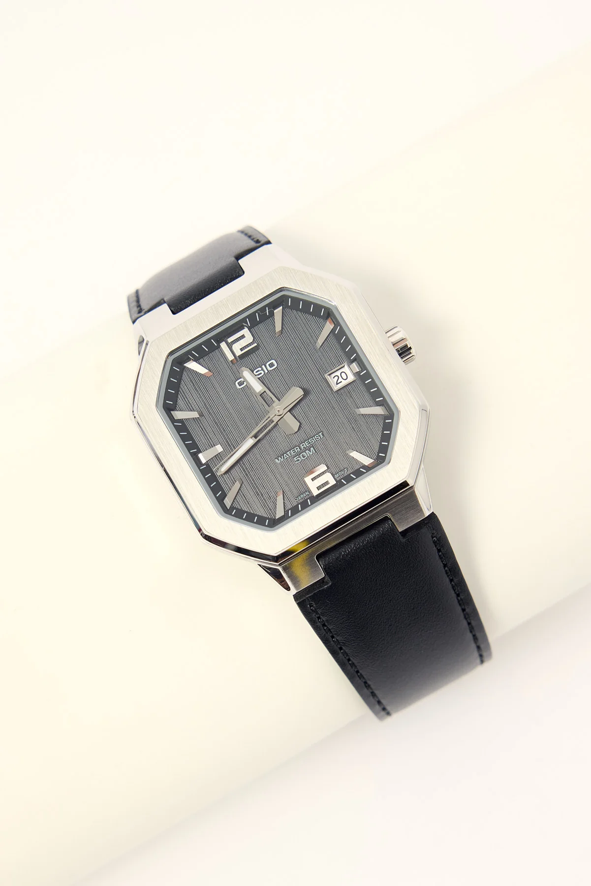 Casio MTPB195L-1A Square Case Analogue Watch Silver/Black PU - Image 4