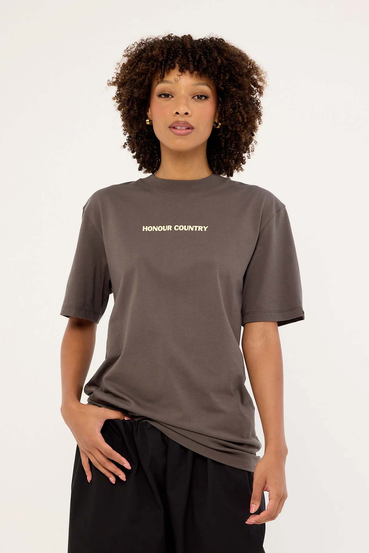 Clothing The Gaps Block Honoour Country Tee Charcoal - Image 8