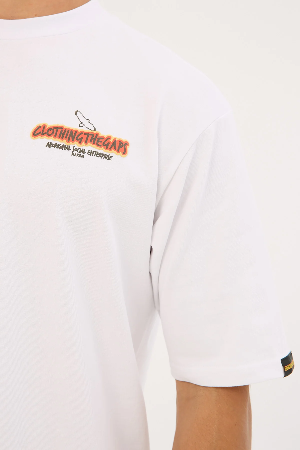 Clothing The Gaps Icon Spirit Tee White - Image 15