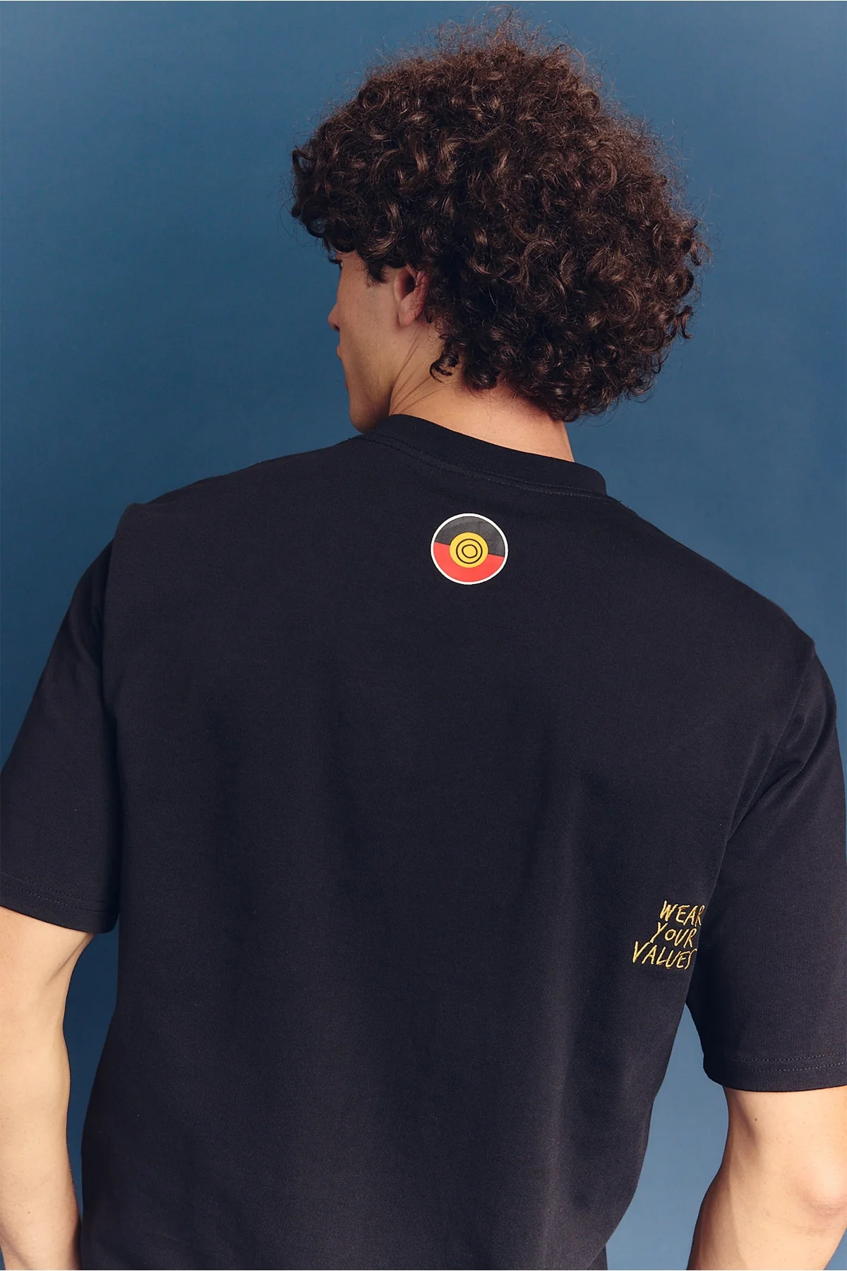 Clothing The Gaps Icon Tee Black - Image 12