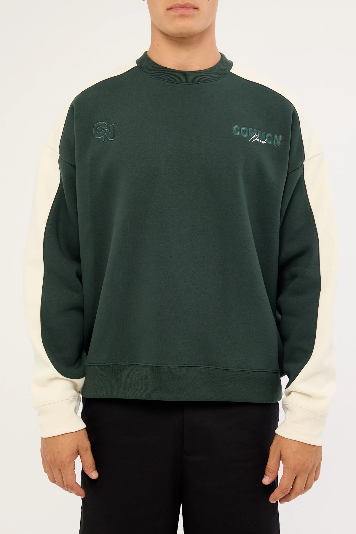 Common Need Activate Panel Crew Sweater Dark Green - Image 7