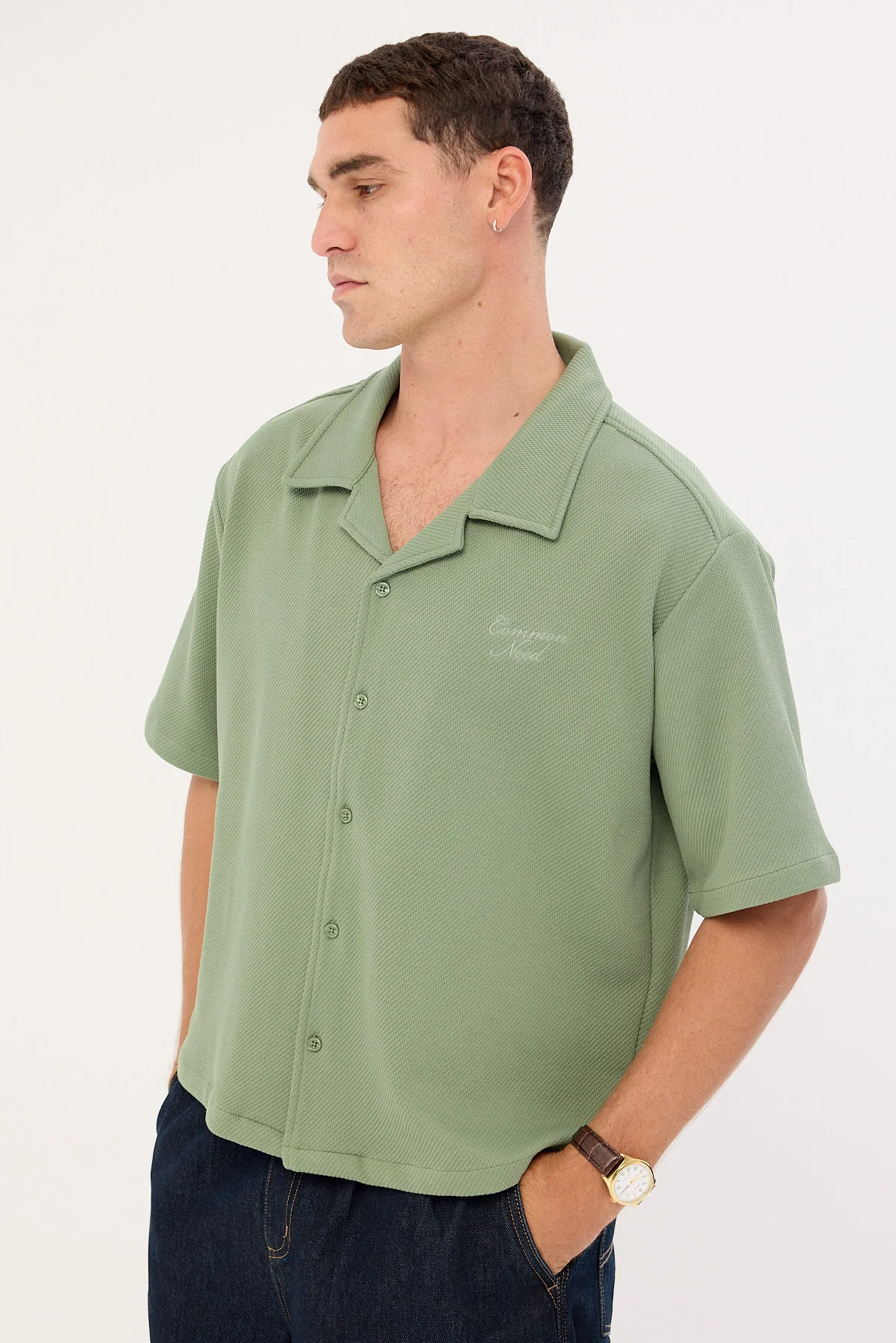 Common Need Alaric Boxy Cropped Resort Shirt Sage - Image 4