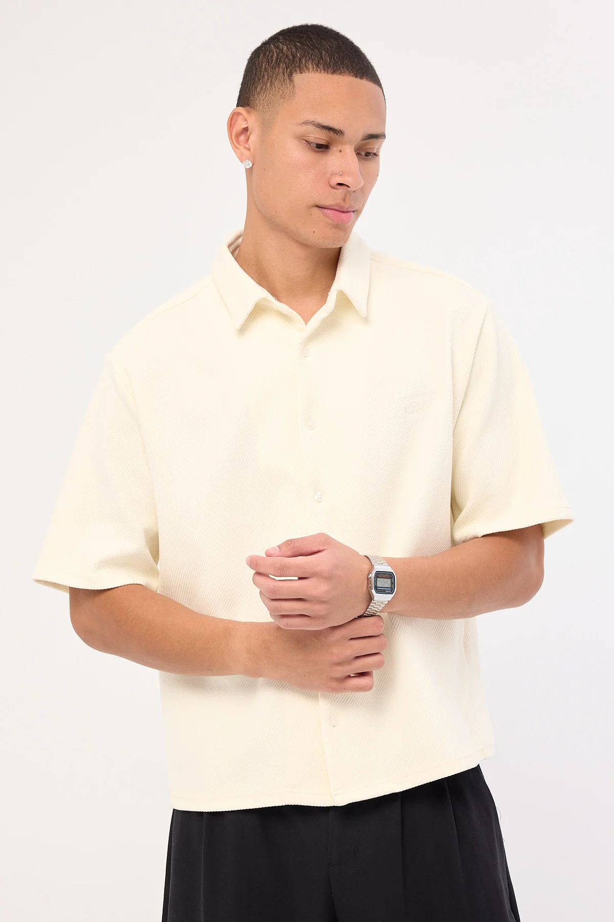 Common Need Alfie Boxy Cropped Shirt Off White - Image 2