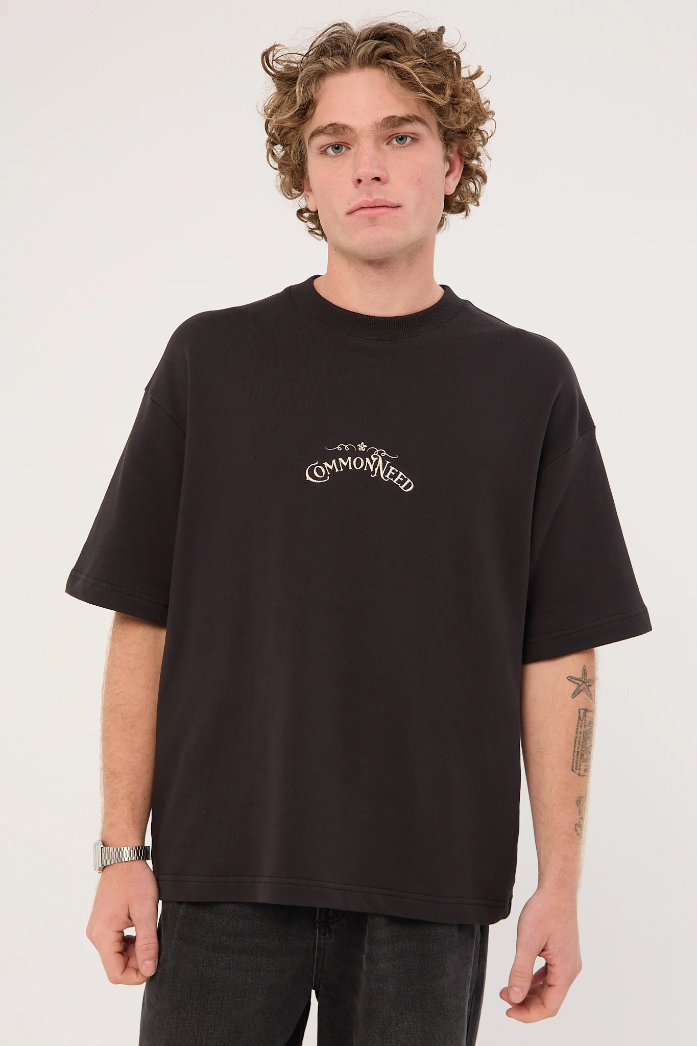 Common Need Angelico Loopback Easy Tee Night Black - Image 2