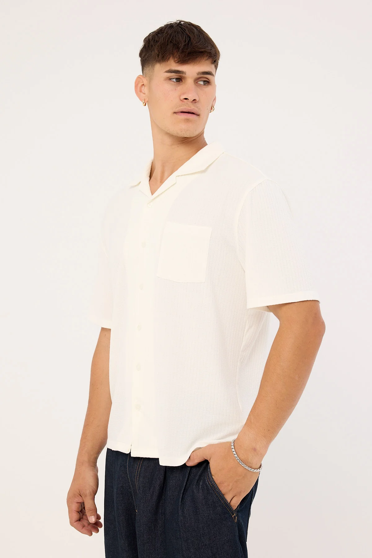 Common Need Apartment Recycled Resort Shirt Off White - Image 4