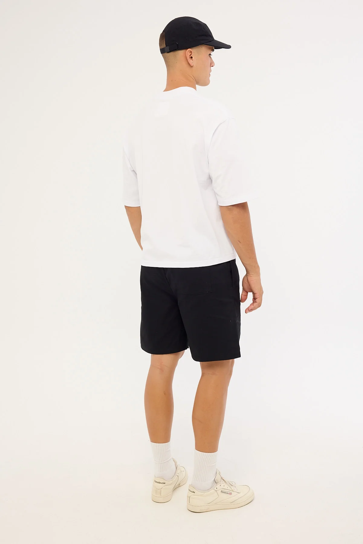 Common Need Arch Elastic Waist Short Black - Image 5
