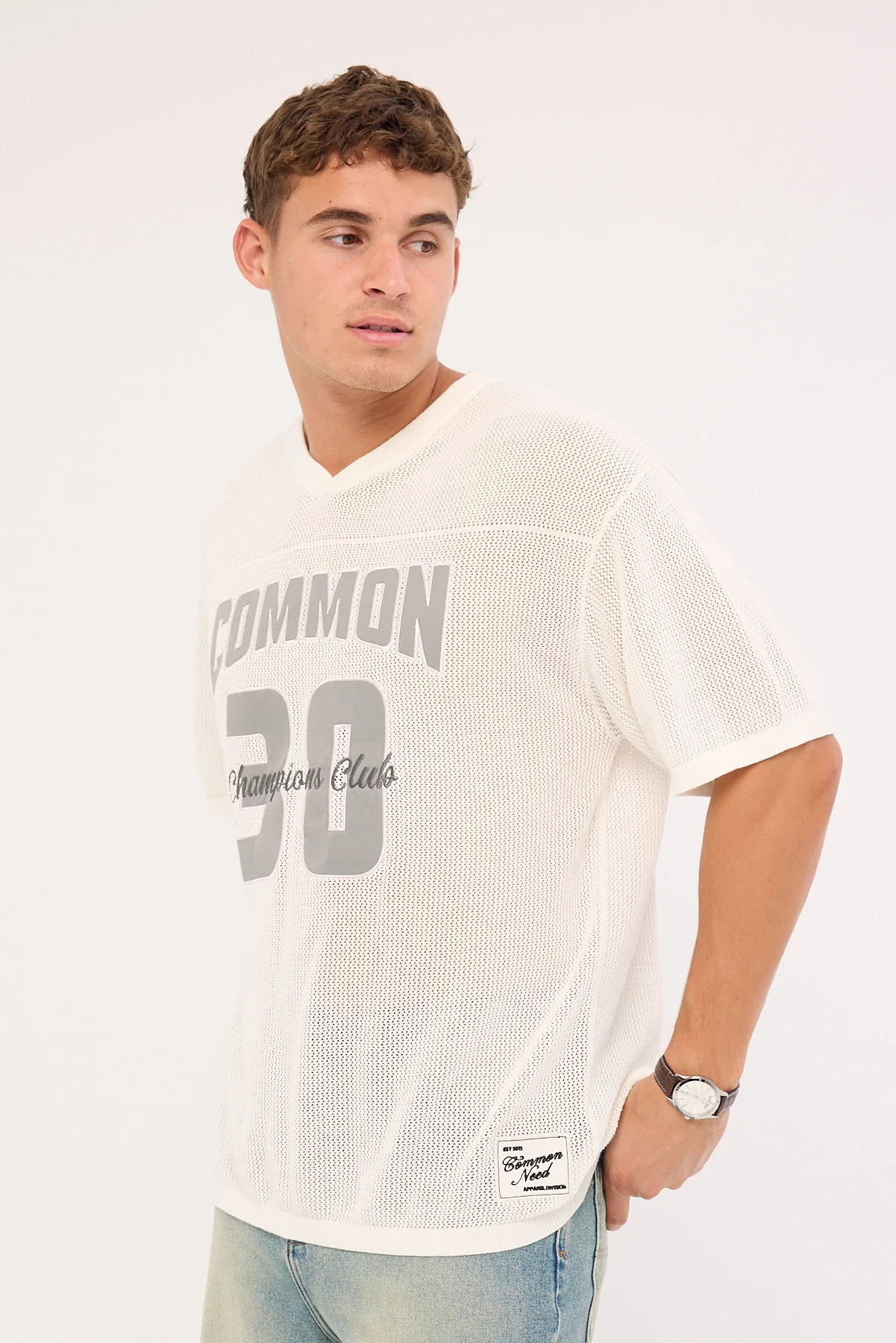 Common Need Arena Knit V-Neck Knit Jersey Off White - Image 3