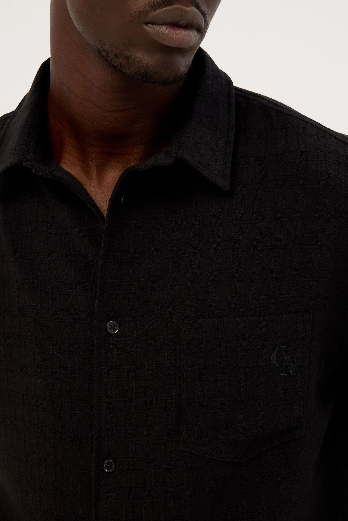Common Need Array Mid Standard Shirt Black - Image 5