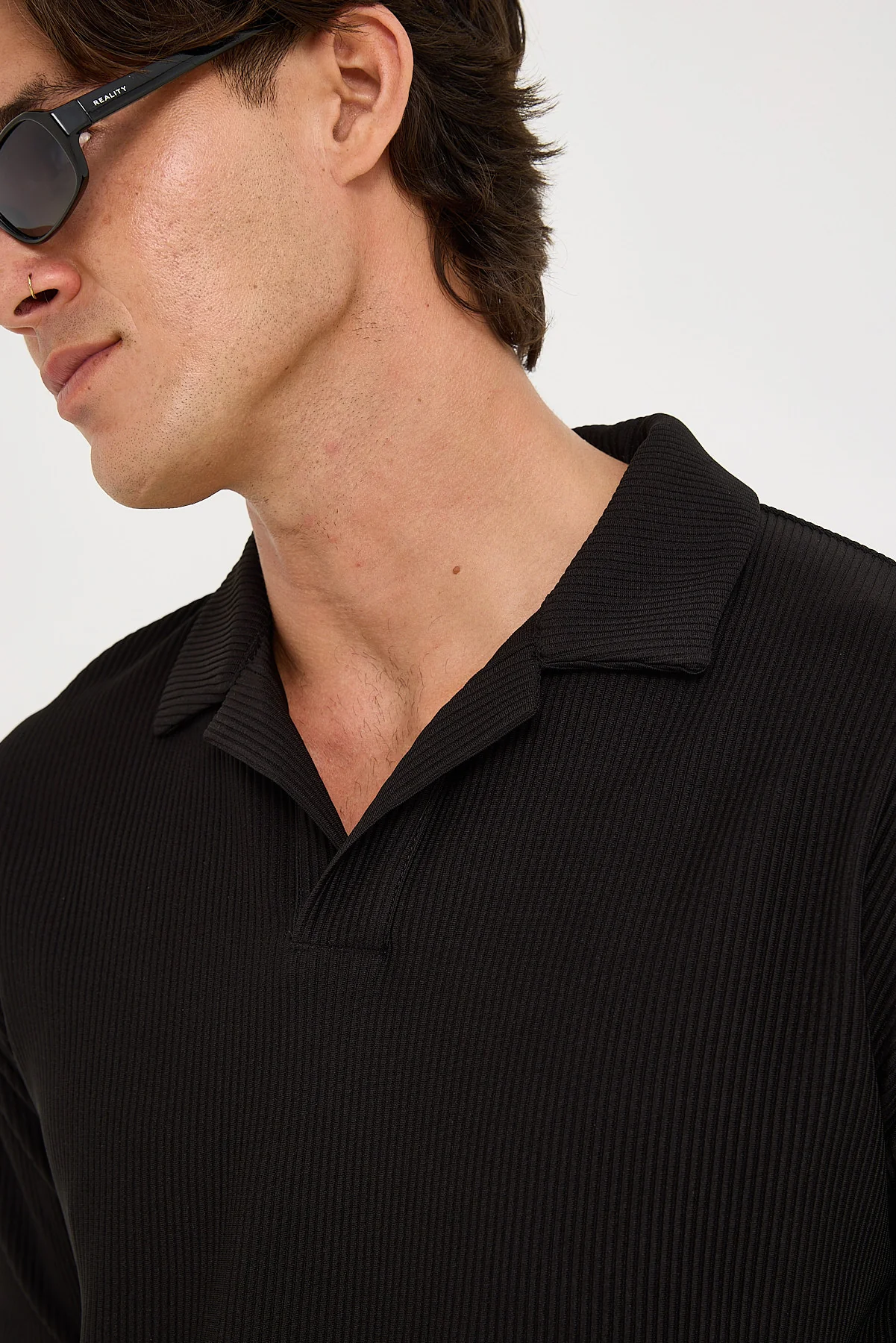 Common Need Austin Pleated Polo Black - Image 6