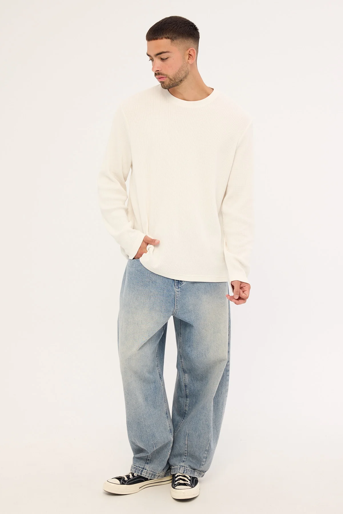 Common Need Axis Barrel Jean Cloud Blue