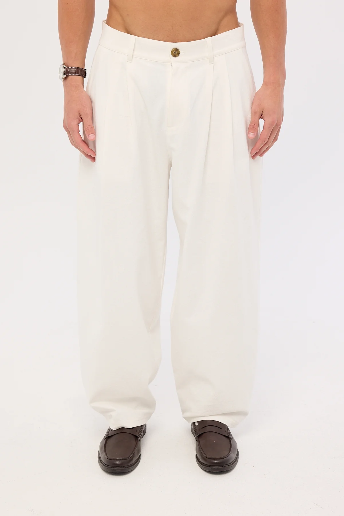 Common Need Blanco Linen Pleated Tailored Trouser Off White - Image 6