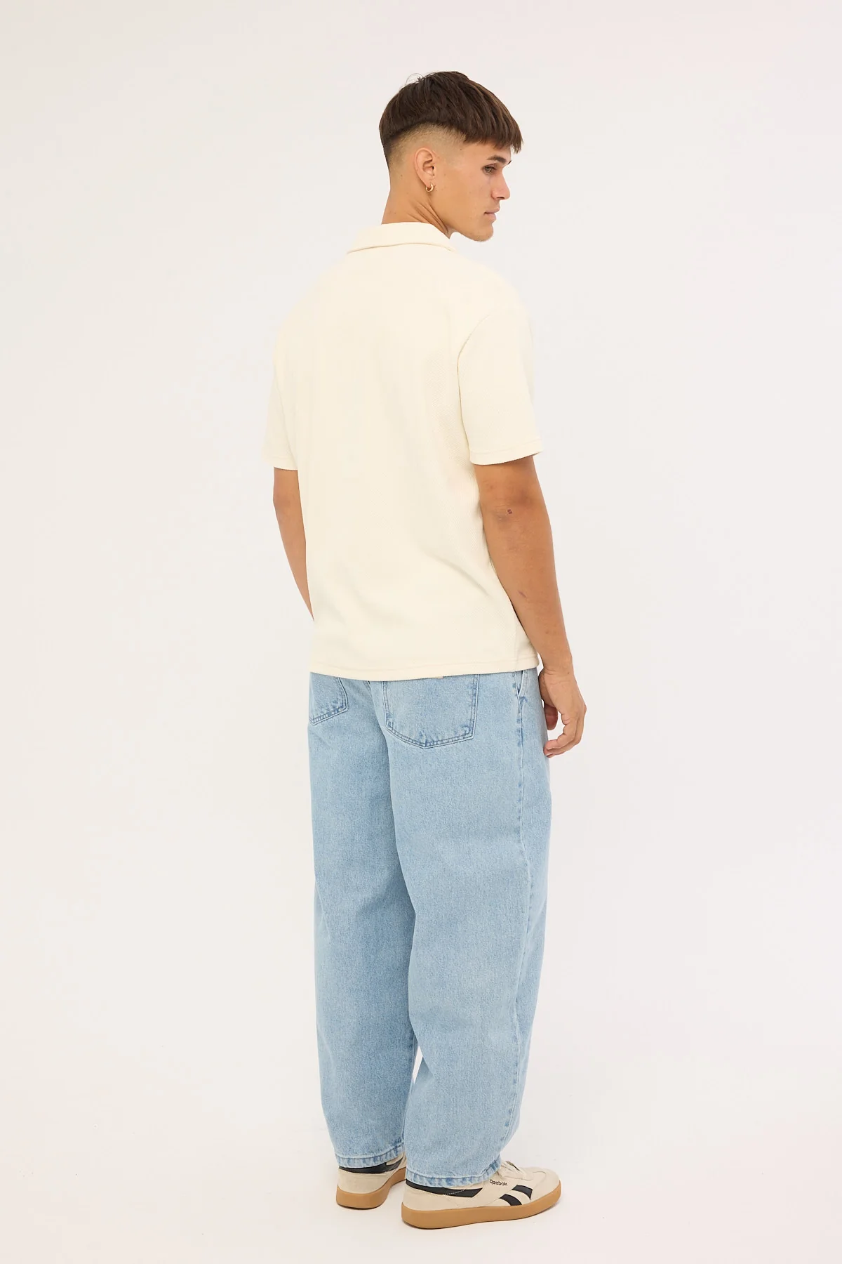 Common Need Blanco Pleated Jean Haze Blue - Image 5