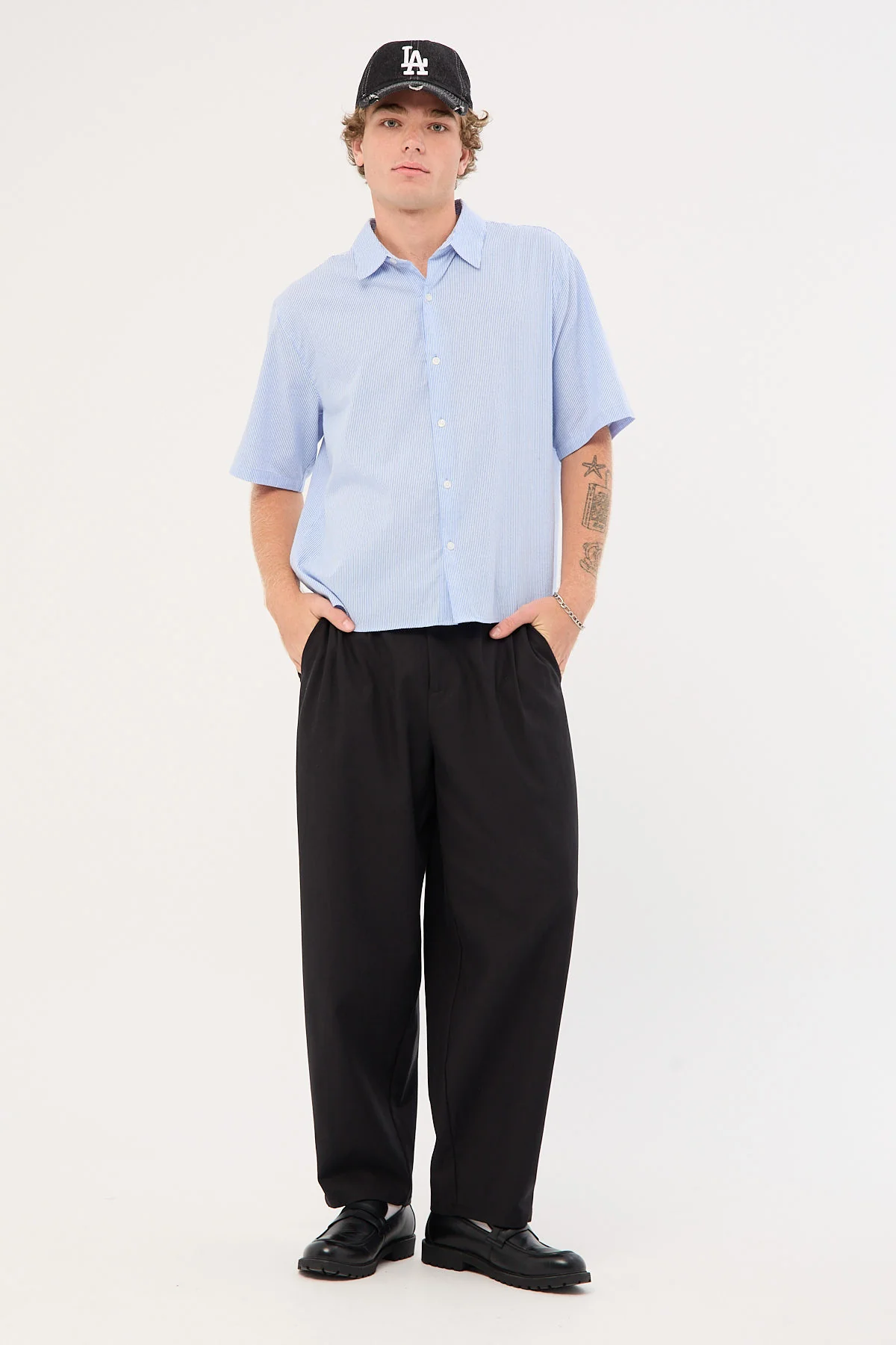 Common Need Blanco Pleated Tailored Trouser Black - Image 3