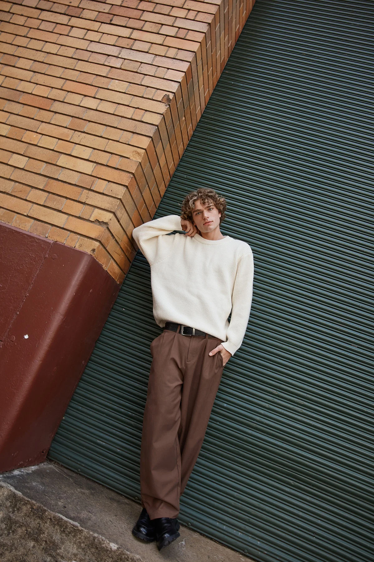 Common Need Blanco Pleated Tailored Trouser Brown